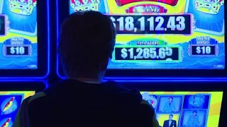 Pritzker signs bill recognizing gambling addiction as disorder under legal framework