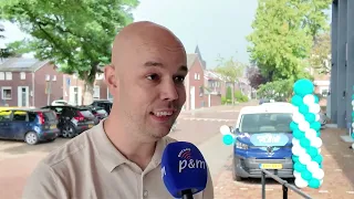 Wheelchair bus for Het Poelsplein residents unveiled during anniversary week