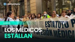 Los médicos estallan contra Mónica García por la "explotación" de las guardias