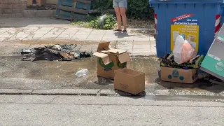 Φωτιά σε κάδο ανακύκλωσης στο Ξενία Ναυπάκτου