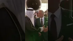 ترحيب صقور سلاح الجو الأردني بصاحب السمو الأمير مشعل الصباح عند دخول طائرته الأجواء الأردنية