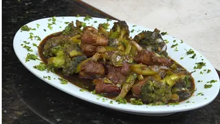 Pork Ribs with Oyster Sauce and Broccoli