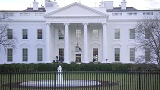 Journalists denied White House entry after Trump bans certain news outlets