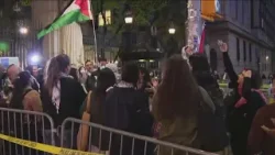Columbia University negotiates with protesters