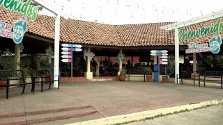 Hugo Chávez market records strong sales during long weekend