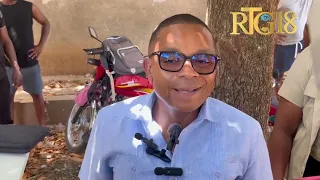 Minis Travo Piblik la Joseph A. Pierre-Louis enskri kòm elektè nan sant enskripsyon vòt Port-Salut.