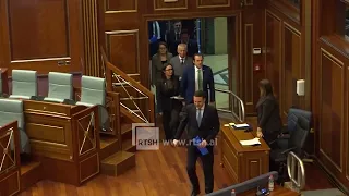 Pa marrëveshje Kurti-Abdixhiku, seanca konstituive mbahet nesër, negociatat mbeten të hapura