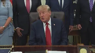 Trump Excludes CNN and Others from White House, Unilaterally Criticizes Them as "Fake News" (Sept...