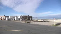 Жара и засушливые условия в начале учебного года вызывают опасения по поводу лесных пожаров в шта...