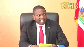 Biwo sekreteri deta pou alfabetizasyon anonse ansanm vizyon pou pèmèt plis moun konn li ak ekri.