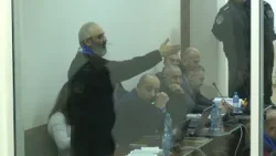 Մեղադրող կողմը անդրադարձել է խուզարկություններով հայտնաբերված իրերի արձանագրությանը