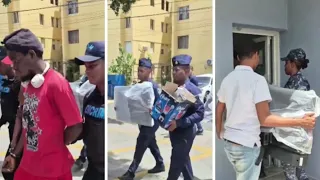 Five Haitians caught red-handed carrying home appliances in San Carlos