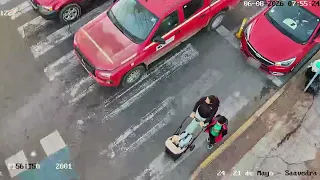 Cameras capture driver using bike lane to pass on 21 de Mayo Street