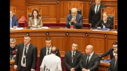 PD çon në KUSHTETUESE reformën territoriale! Akuza për RAMËN, si u bindën socialistët…