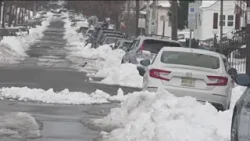 Nueva Jersey evalúa ajustes de calendario escolar tras tormenta de nieve Nueva Jersey evalúa ajustes de calendario escolar tras tormenta de nieve