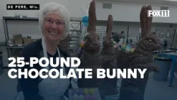 Висконсинский производитель конфет представил 25-фунтового шоколадного пасхального кролика.