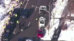 Top News- Breshëri plumbash drejt policisë, luftë e egër në SHBA aq sa rrëzohet dhe helikopteri