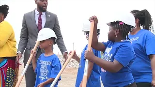 Matt Kelly Elementary School groundbreaking marks new era for Historic Westside