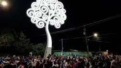 Árbol de la Vida ilumina Diriamba en saludo al 19 aniversario del Pueblo Presidente