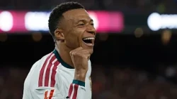 Mbappé pede desculpa por piada "infeliz" sobre Mao Tsé-Tung após marcas rescindirem com o jogador