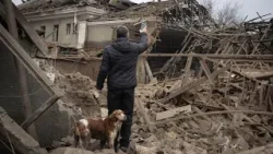 Rússia mantém vaga de bombardeamentos sobre leste da Ucrânia