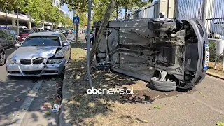 Aksident në rrugën pranë portit në Durrës, përplasen dy automjete | ABC News Albania