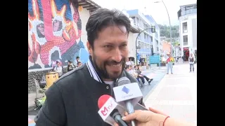 Children and youth from special education centers put on an art show on Rocafuerte Street