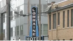 Национальный музей гражданских прав чтит память Мартина Лютера Кинга-младшего в годовщину его уби...