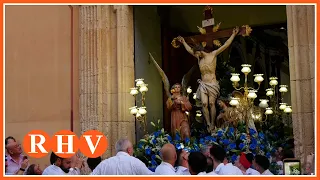 The big day arrives in Polinyà de Xúquer with an emotional procession to the Most Holy Christ of ...