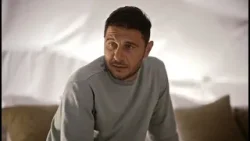 Joaquín reacciona a la confesión de Daniela y su primera vez - El capitán en Japón