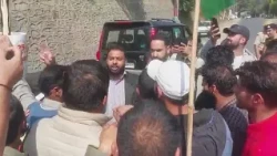 Budgam BJP Unit Organises ‘Viksit Bharat Sankalp Sabha Yatra’ Near DC Office