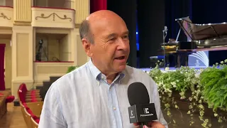 Clip, President Meyer: “How the flowers of opera bloom”