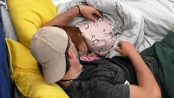 Chegou ao limite? Após ver Diogo e Ariana em carinhos matinais, Eva desaba em lágrimas