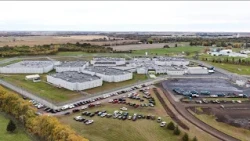 KARE 11 Investigates | Private prison was on sale for $75 million; ICE paid $495 million