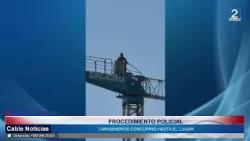 28 OCT 2026 Trabajador despedido sube a grúa para exigir pago de remuneración en San Antonio