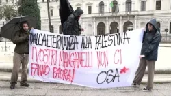 Bari, studenti in piazza dopo le manganellate di Pisa: "Diritto di esprimere la nostra opinione"