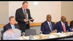 LE PRESIDENT TSHISEKEDI CONVOQUE UNE REUNION STRATEGIQUE AVEC UNE DELEGATION AMERICAINE A KINSHASA LE PRESIDENT TSHISEKEDI CONVOQUE UNE REUNION STRATEGIQUE AVEC UNE DELEGATION AMERICAINE A KINSHASA