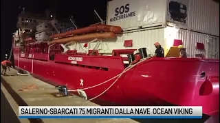 Salerno, sbarcata l'Ocean Viking: a bordo 75 migranti