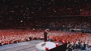 Max Pezzali wraps up stadium tour at San Siro: record-breaking numbers for the artist from Pavia