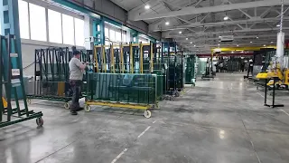 Glass for every taste and size: what’s surprising about the production facility in the Lezhnevsky...