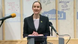 Mayor announces legislation to rapidly expand shelter & asks Seattleites to be part of solution