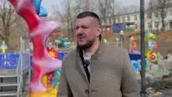 Новые аттракционы устанавливают в парке Минного городка во Владивостоке.