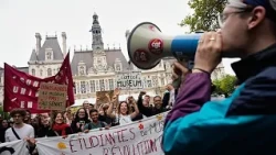 La Asamblea francesa abre nuevo debate presupuestario en medio de las protestas estudiantiles