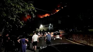 SHUHEN “ZJARRET E FERRIT” NË KRUJË/ Banorët rikthehen në shtëpi pas 'natës së tmerrit'