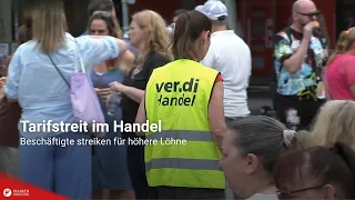 Wage dispute in retail: Employees strike for higher wages