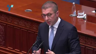 Меѓусебни обвинувања за неспособност си упатија претседателот на опозициската СДСМ и премиерот