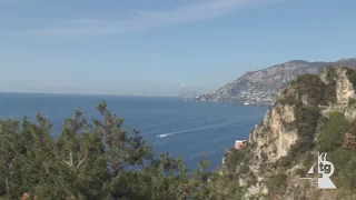 Traffic wardens, an essential service for road mobility on the Amalfi Coast