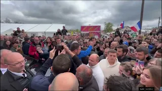 Jordan Bardella à la foire de Beaucroissant en 2024