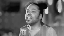 VIBE: Grammy winning artist and vaudeville group to hit Island stages