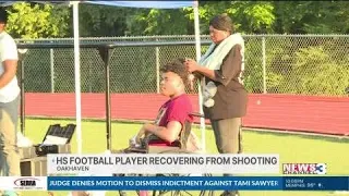 Oakhaven football team prays for player shot at store